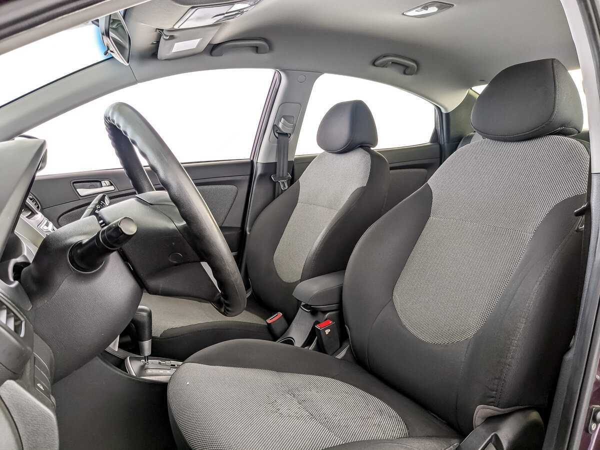 Hyundai Solaris б/у, 2012, Автоматическая. Фото: #15