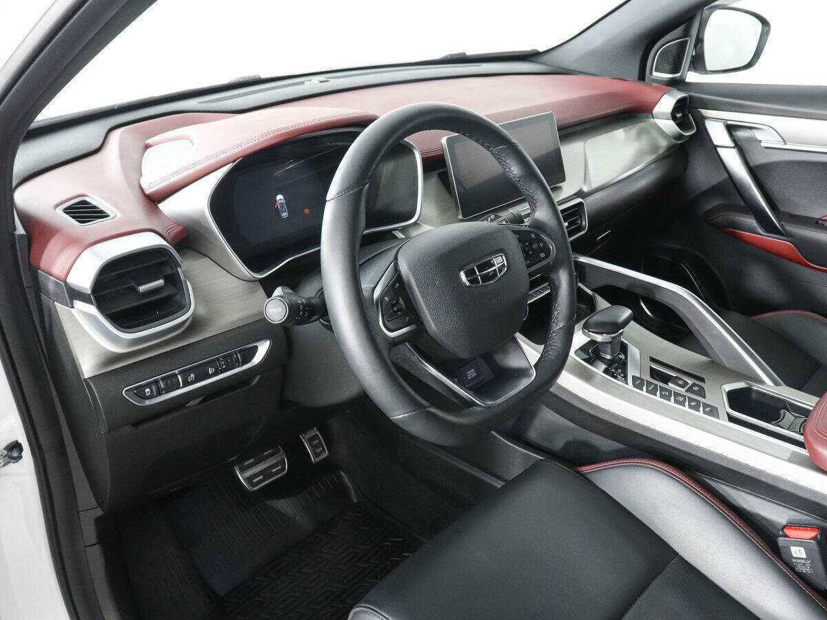 Geely Coolray б/у, 2022, Роботизированная. Фото: #8