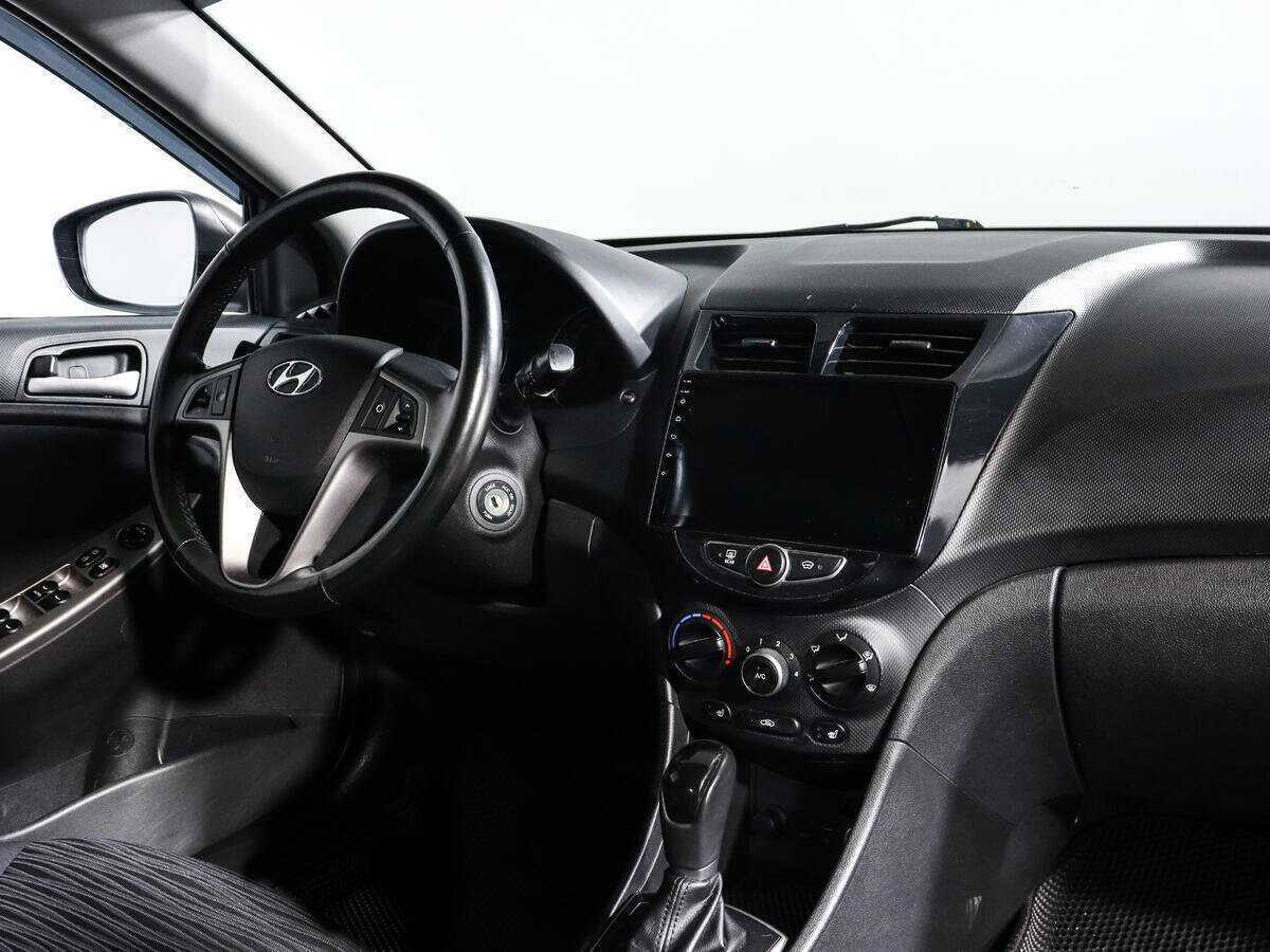 Hyundai Solaris б/у, 2014, Автоматическая. Фото: #6