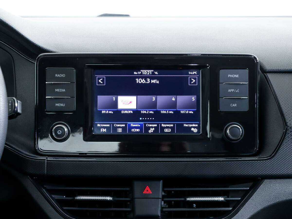 Volkswagen Polo б/у, 2022, Автоматическая. Фото: #11