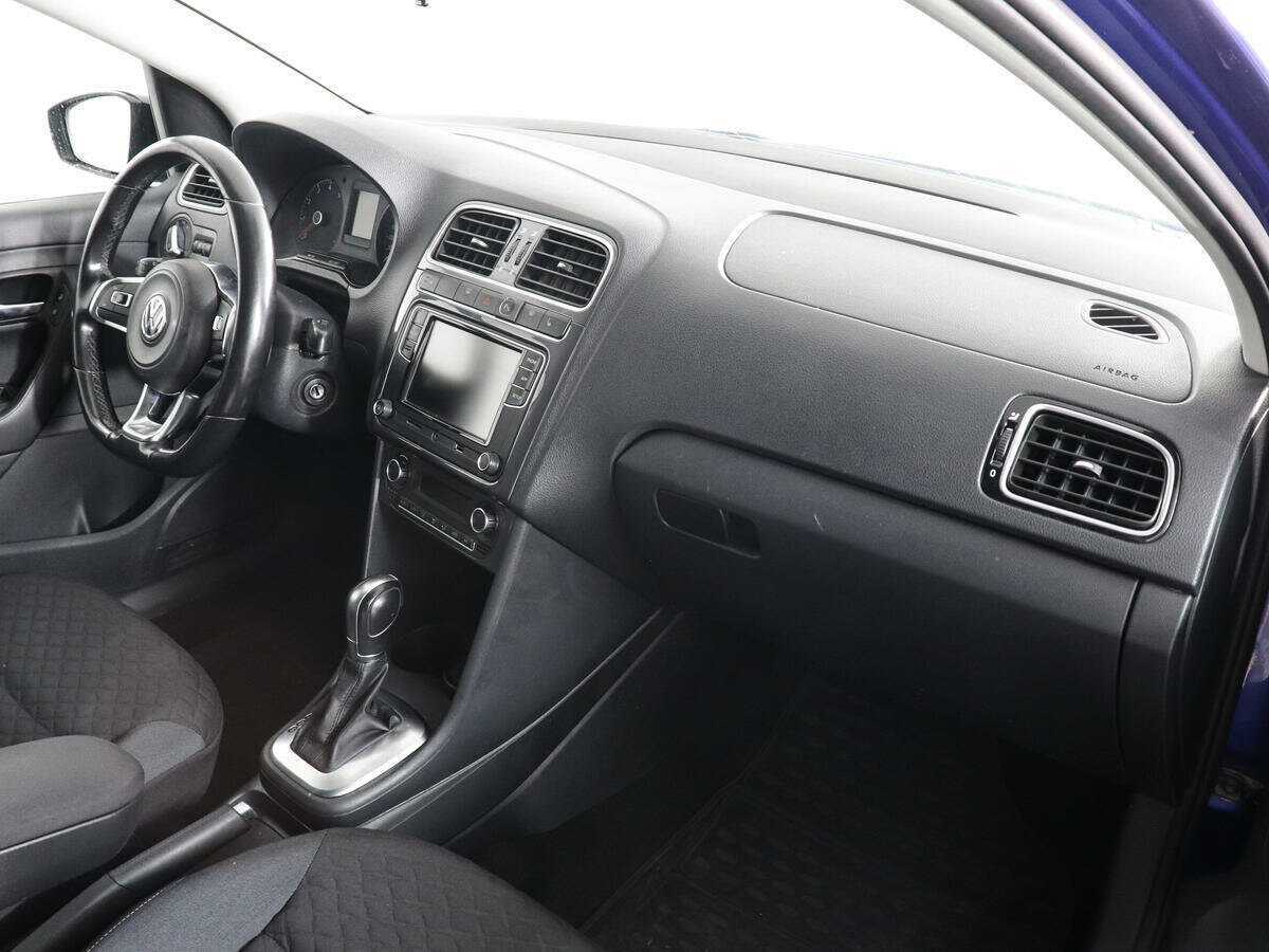 Volkswagen Polo б/у, 2018, Автоматическая. Фото: #9