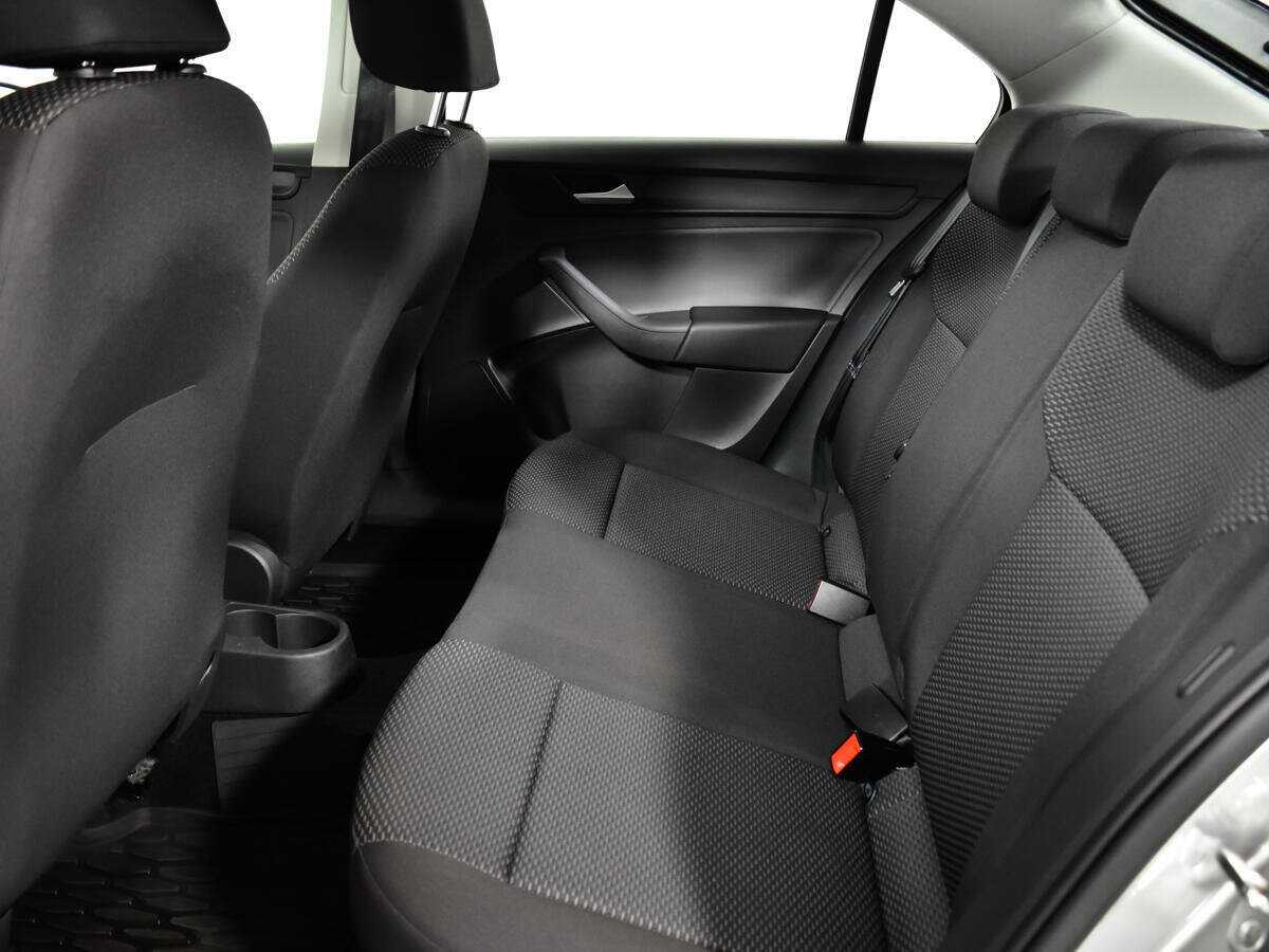 Volkswagen Polo б/у, 2020, Механическая. Фото: #9