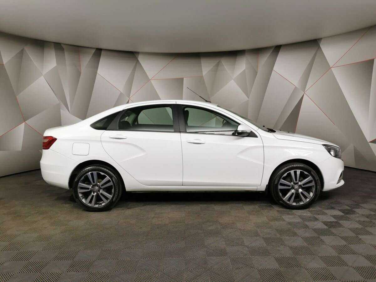 Lada (ВАЗ) Vesta б/у, 2018, Механическая. Фото: #5