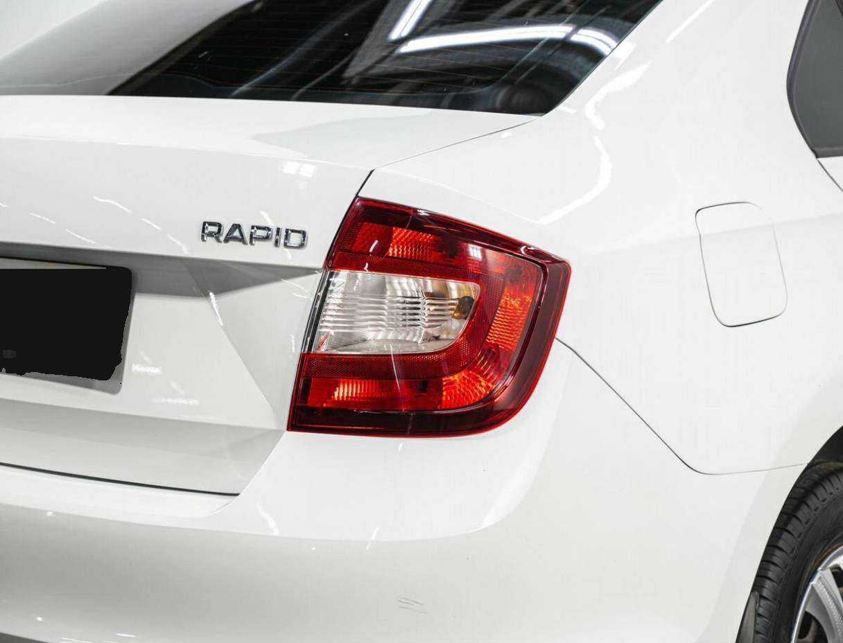 Skoda Rapid б/у, 2017, Механическая. Фото: #9