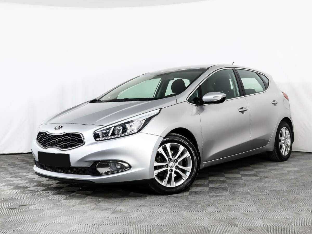 Kia Ceed б/у, 2013, Автоматическая. Фото: #0