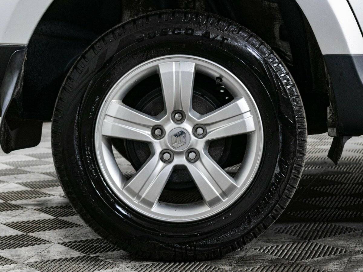 Renault Duster б/у, 2013, Автоматическая. Фото: #11