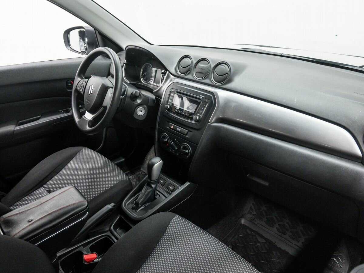 Suzuki Vitara б/у, 2020, Автоматическая. Фото: #8