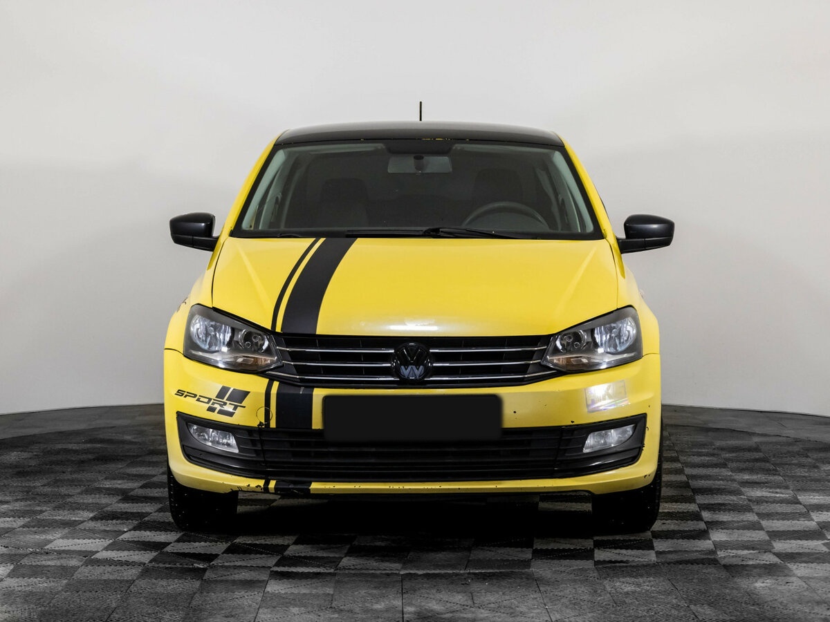 Volkswagen Polo б/у, 2018, Автоматическая. Фото: #1