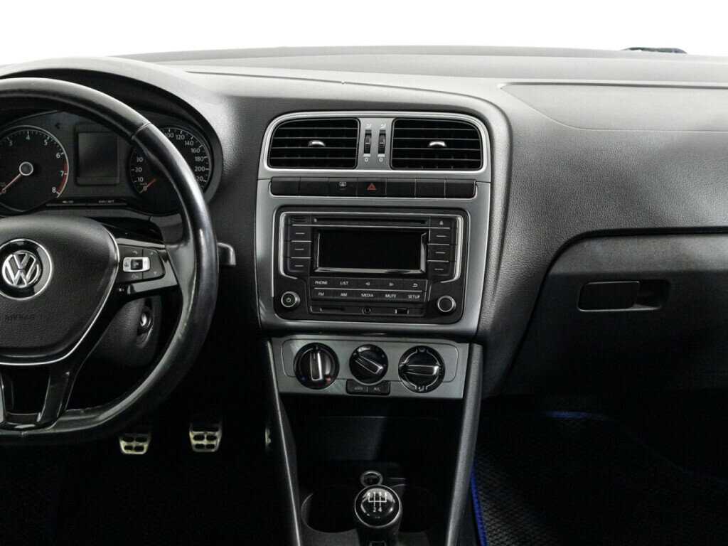 Volkswagen Polo б/у, 2016, Механическая. Фото: #13