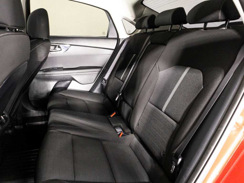 Kia Cerato б/у, 2019, Автоматическая. Фото: #9