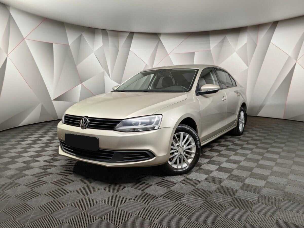 Volkswagen Jetta б/у, 2012, Механическая. Посмотреть фото