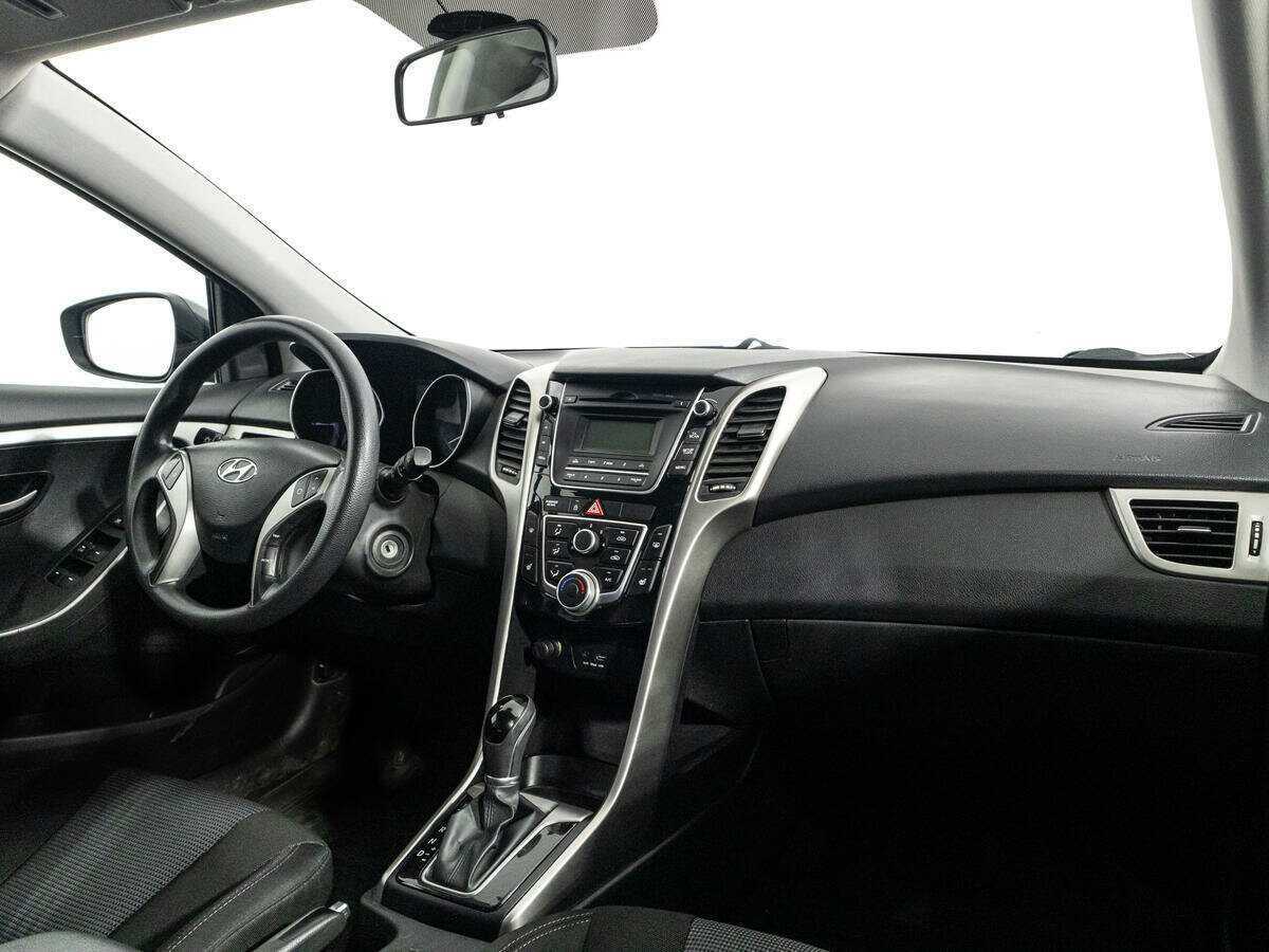 Hyundai i30 б/у, 2015, Автоматическая. Фото: #8