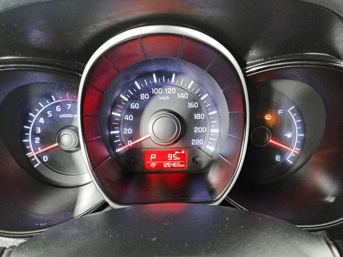 Kia Rio б/у, 2015, Автоматическая. Фото: #10