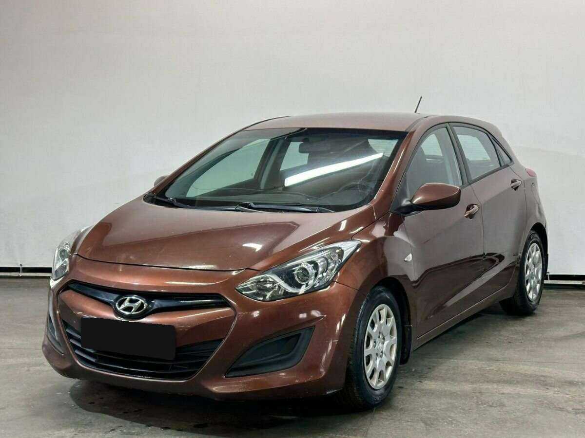Hyundai i30 б/у, 2012, Автоматическая. Фото: #0