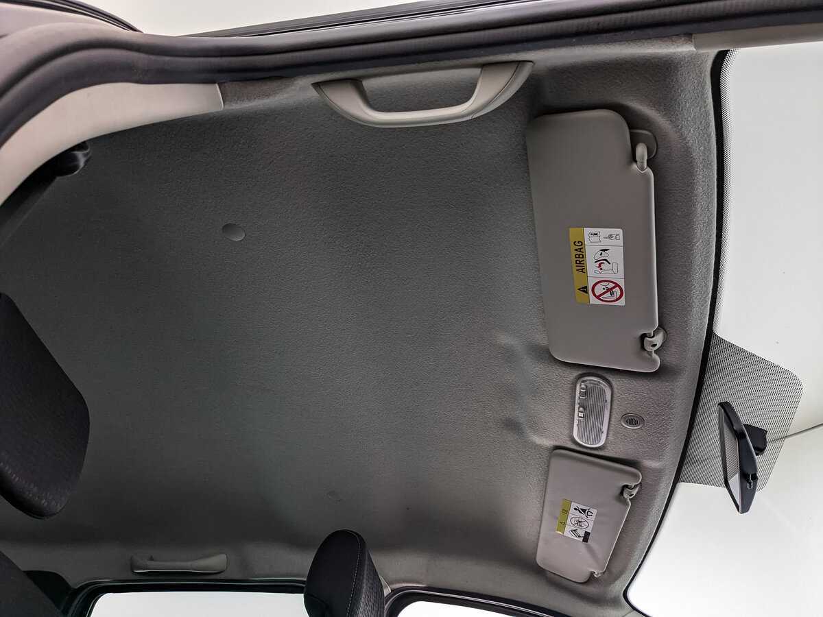 Nissan Terrano б/у, 2015, Автоматическая. Фото: #18