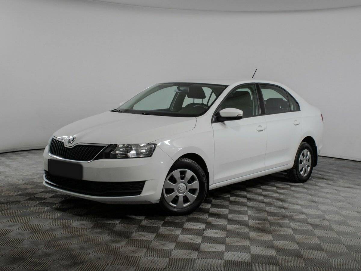 Skoda Rapid б/у, 2017, Механическая. Посмотреть фото