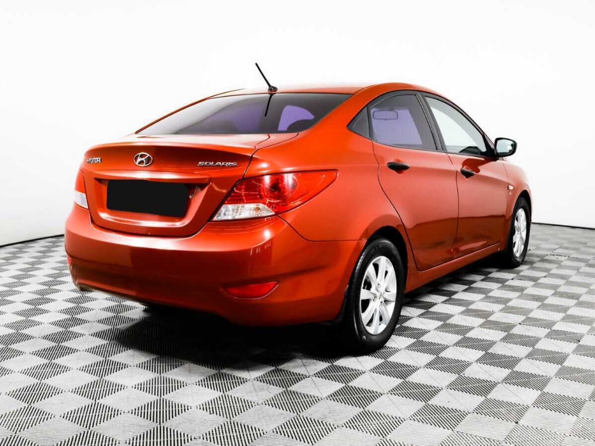 Hyundai Solaris б/у, 2012, Механическая. Фото: #4