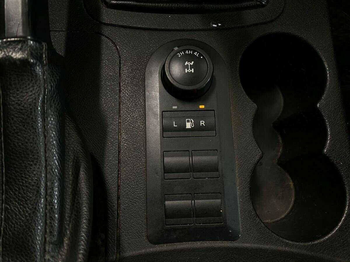 УАЗ Patriot б/у, 2016, Механическая. Фото: #13