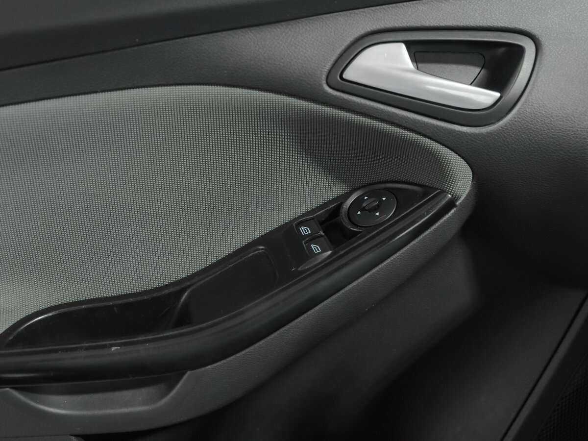 Ford Focus б/у, 2013, Роботизированная. Фото: #12