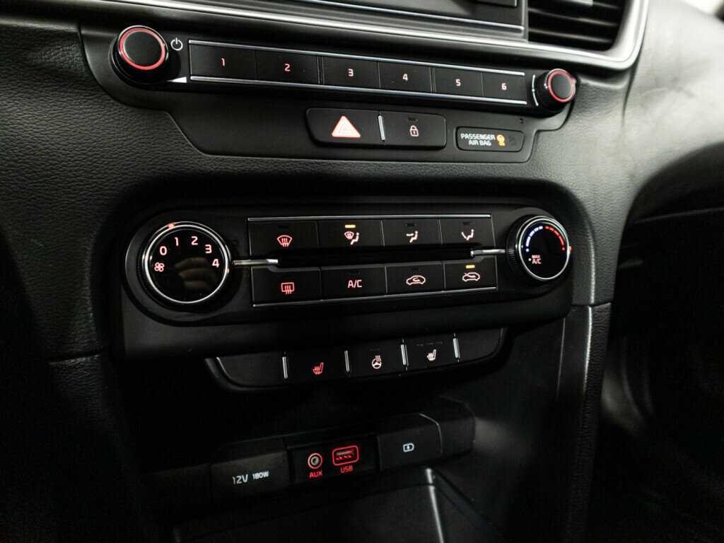 Kia Ceed б/у, 2019, Механическая. Фото: #16