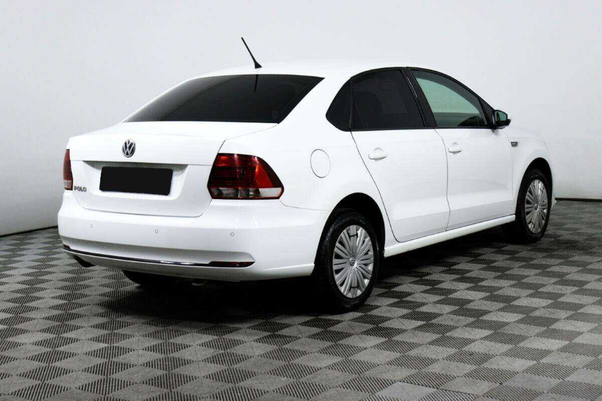 Volkswagen Polo б/у, 2016, Автоматическая. Фото: #4