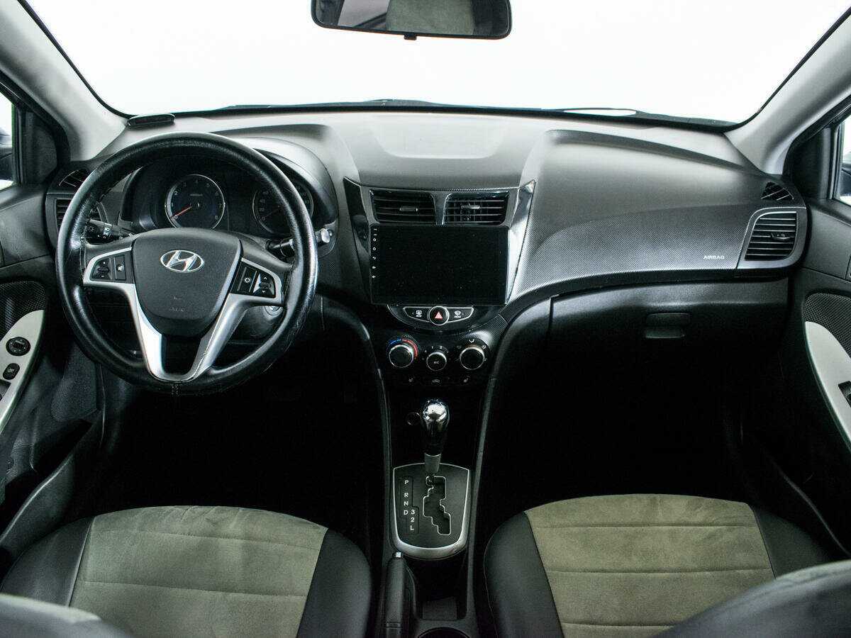 Hyundai Solaris б/у, 2014, Автоматическая. Фото: #11