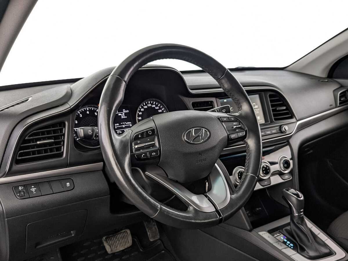 Hyundai Elantra б/у, 2019, Автоматическая. Фото: #12