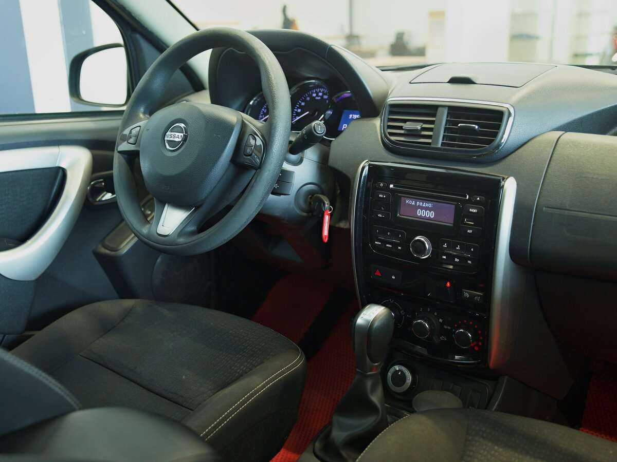 Nissan Terrano б/у, 2017, Автоматическая. Фото: #5