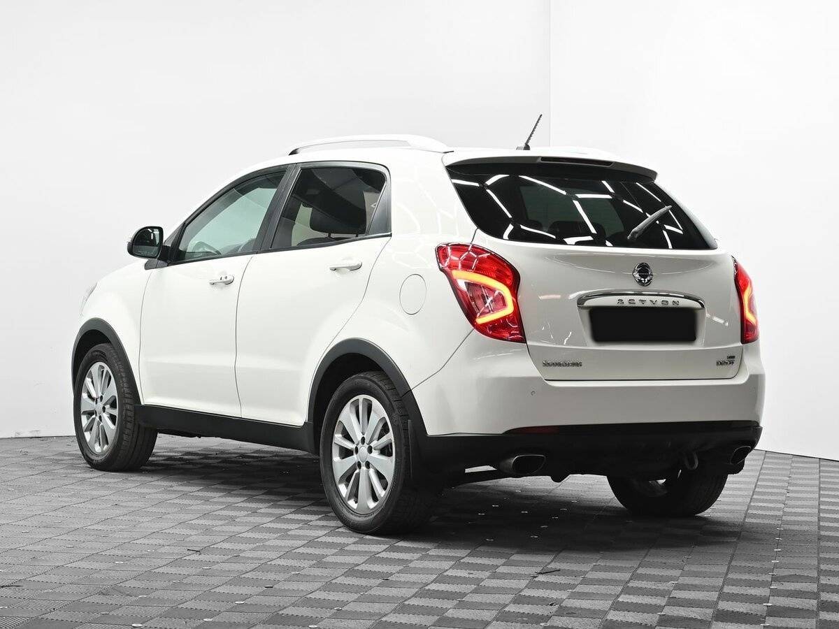 SsangYong Actyon б/у, 2014, Автоматическая. Фото: #2