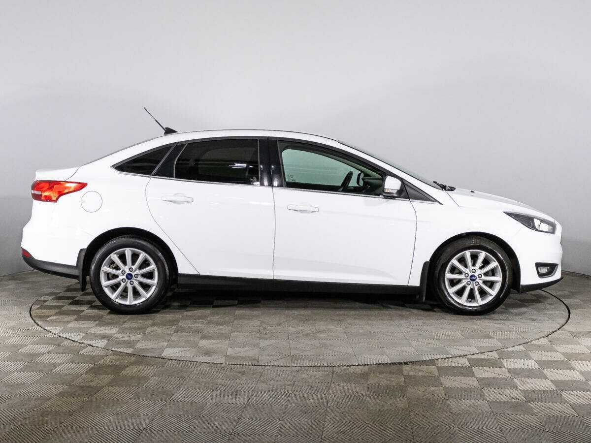 Ford Focus б/у, 2017, Роботизированная. Фото: #3