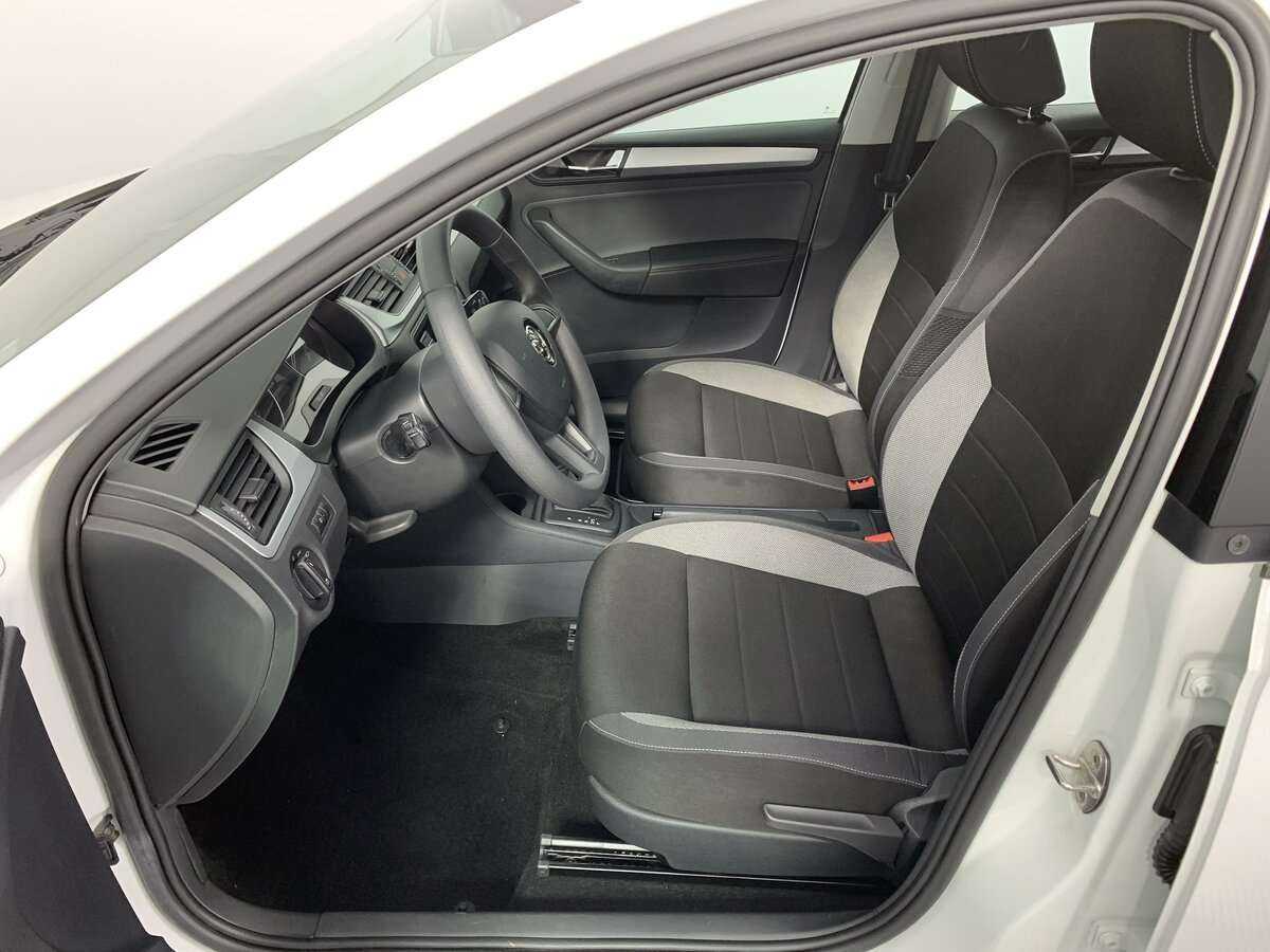 Skoda Rapid б/у, 2019, Автоматическая. Фото: #13