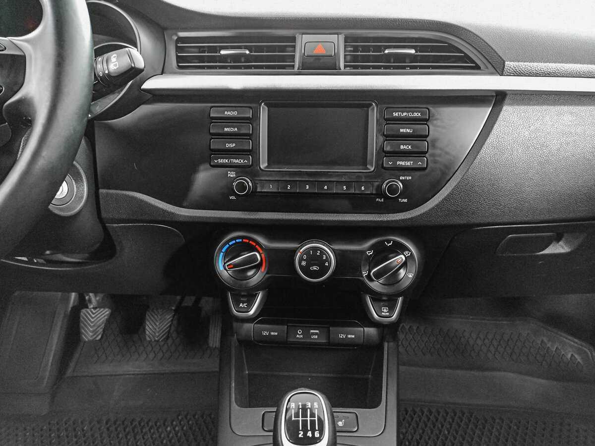 Kia Rio б/у, 2018, Механическая. Фото: #12