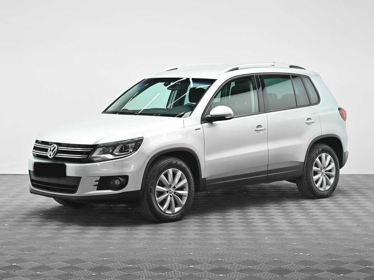 Volkswagen Tiguan б/у, 2016, Автоматическая. Фото: #0