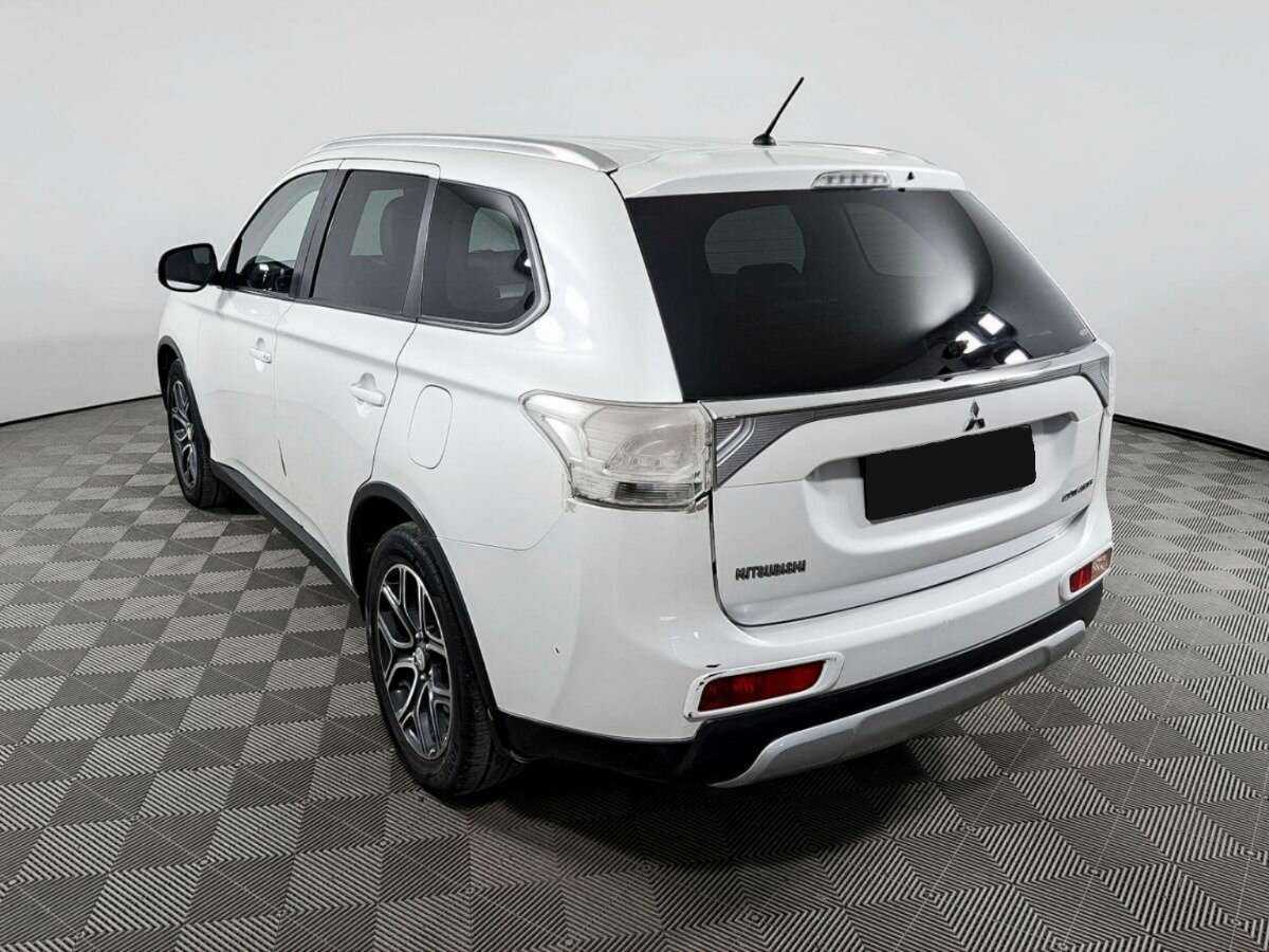 Mitsubishi Outlander б/у, 2014, Вариатор. Фото: #5