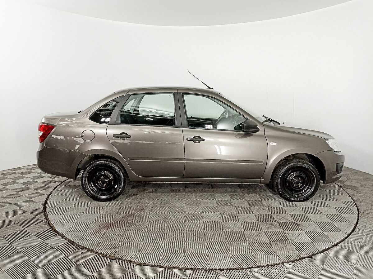Lada (ВАЗ) Granta б/у, 2018, Механическая. Фото: #3