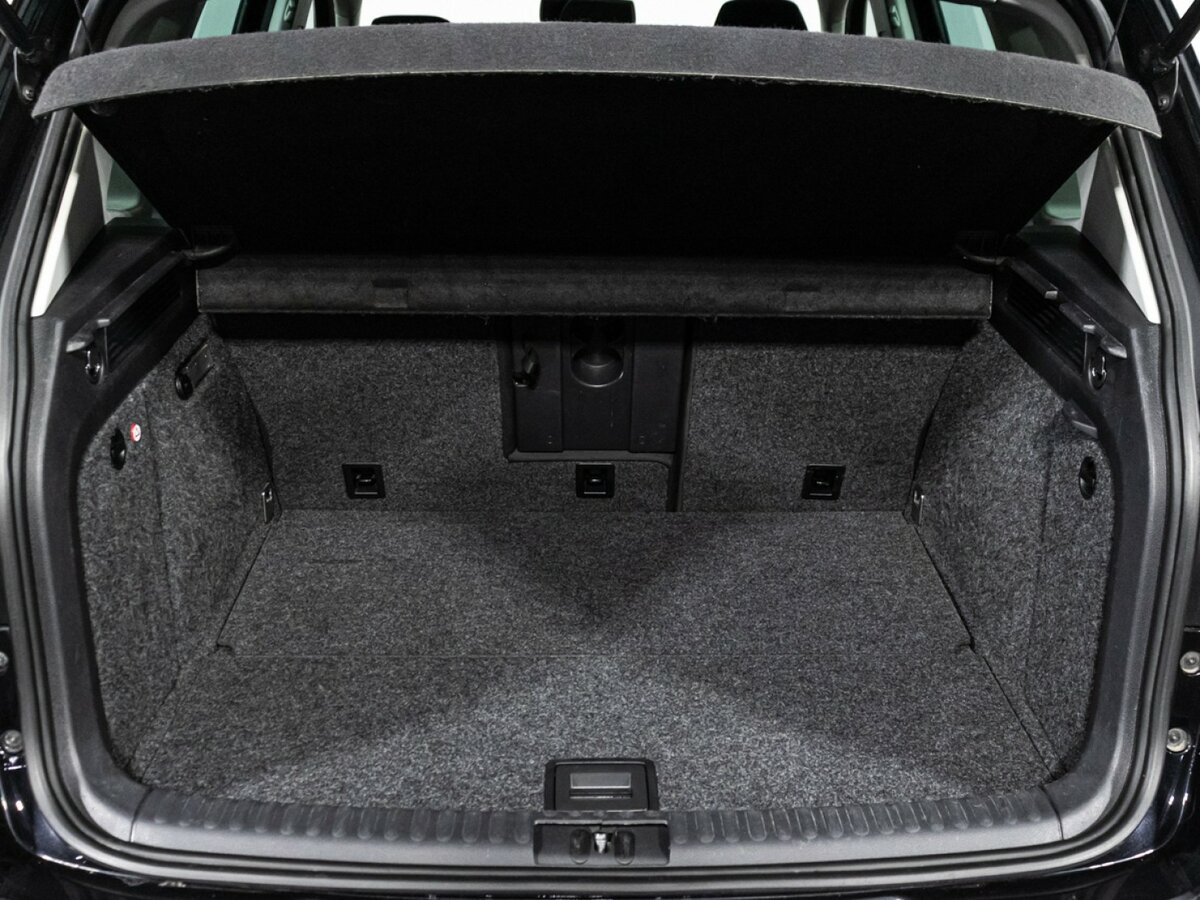 Volkswagen Tiguan б/у, 2012, Автоматическая. Фото: #16