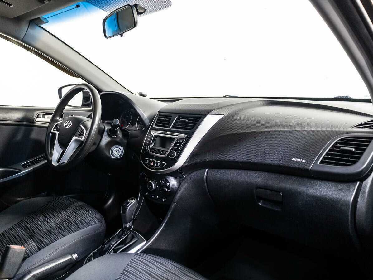 Hyundai Solaris б/у, 2014, Автоматическая. Фото: #7