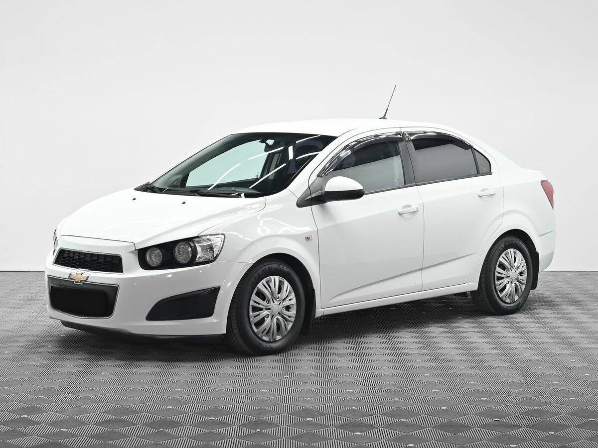 Chevrolet Aveo б/у, 2012, Механическая. Посмотреть фото