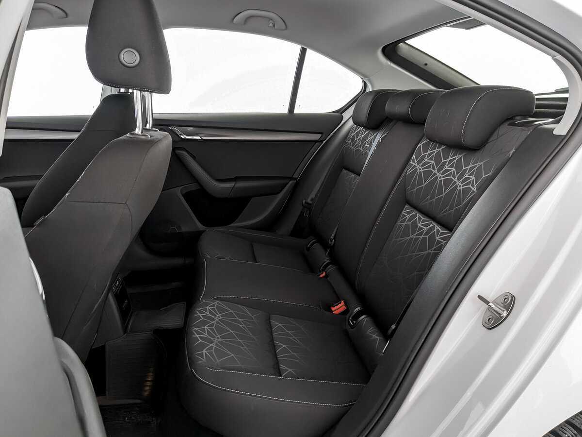 Skoda Octavia б/у, 2019, Автоматическая. Фото: #9