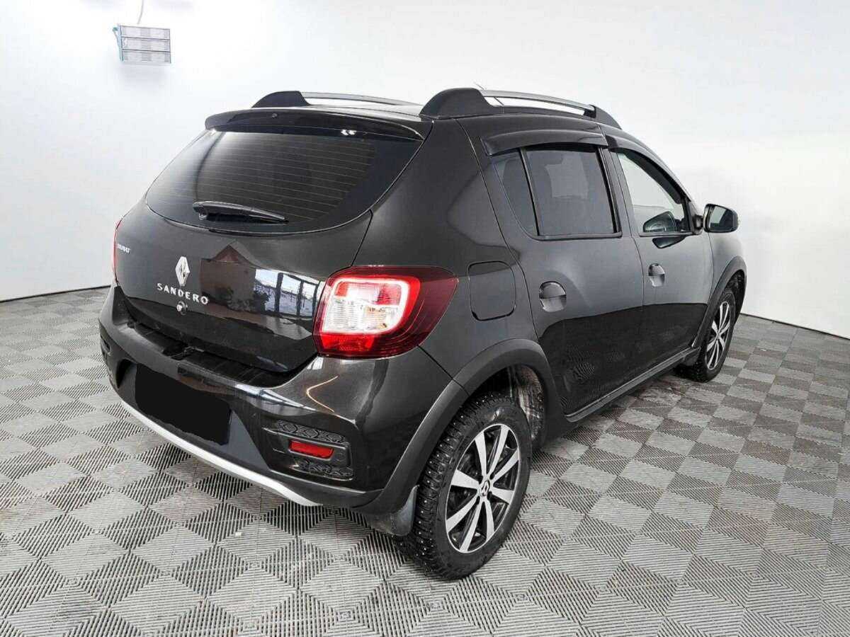 Renault Sandero б/у, 2016, Автоматическая. Фото: #3