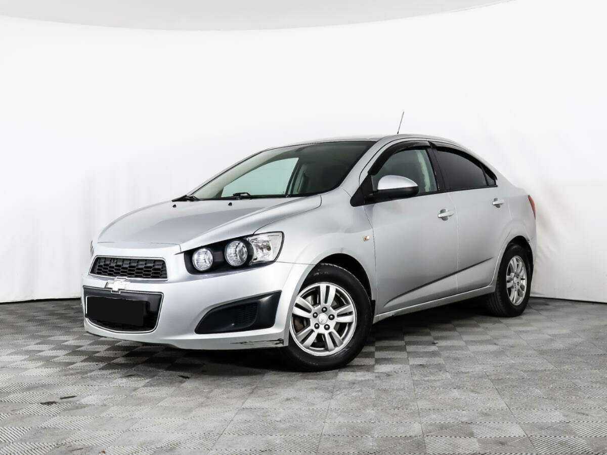 Chevrolet Aveo б/у, 2013, Автоматическая. Фото: #0