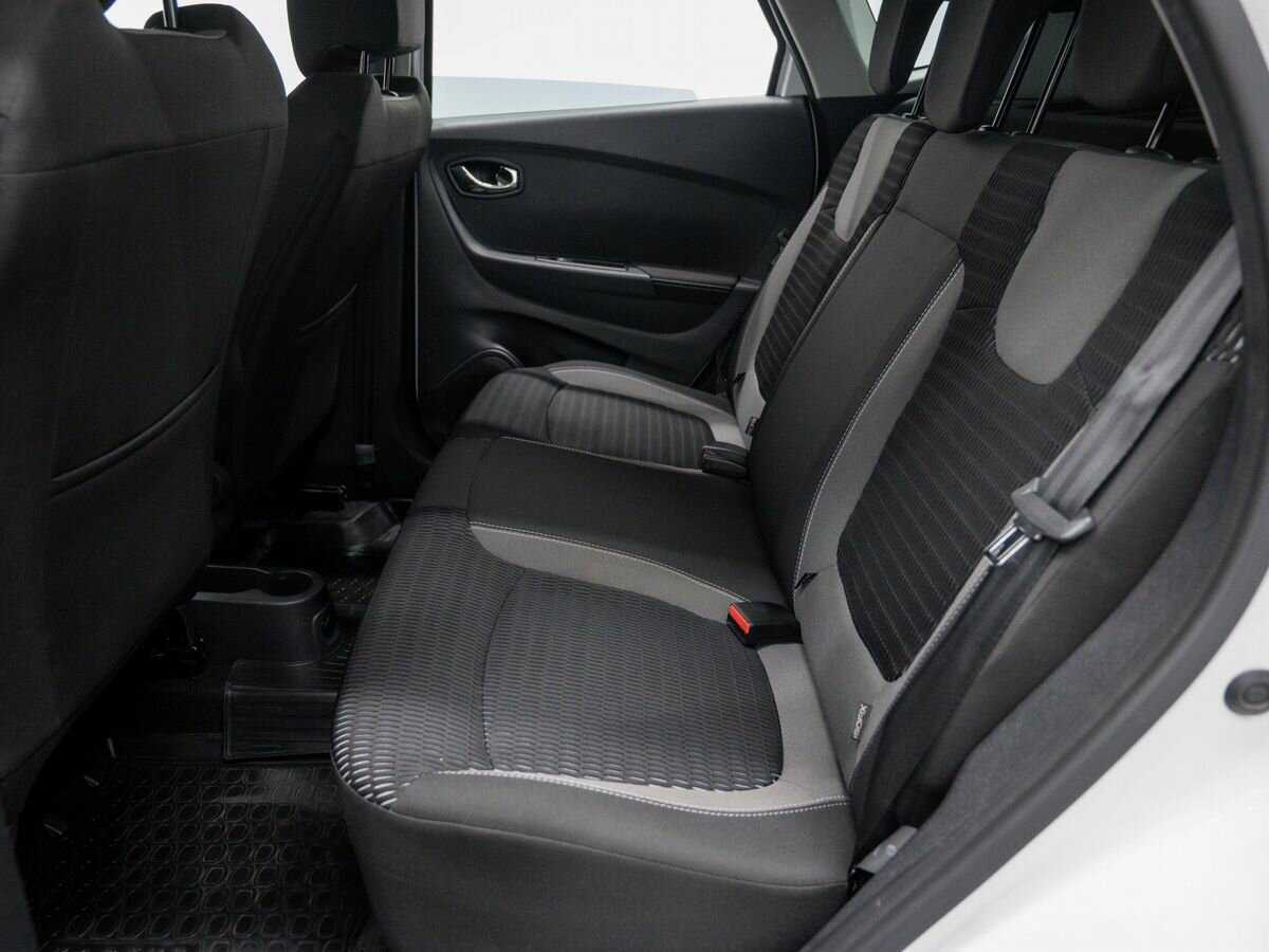 Renault Kaptur б/у, 2019, Механическая. Фото: #12