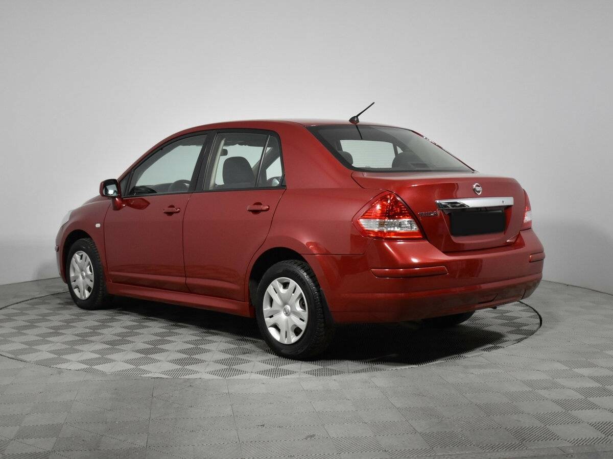 Nissan Tiida б/у, 2012, Механическая. Фото: #6