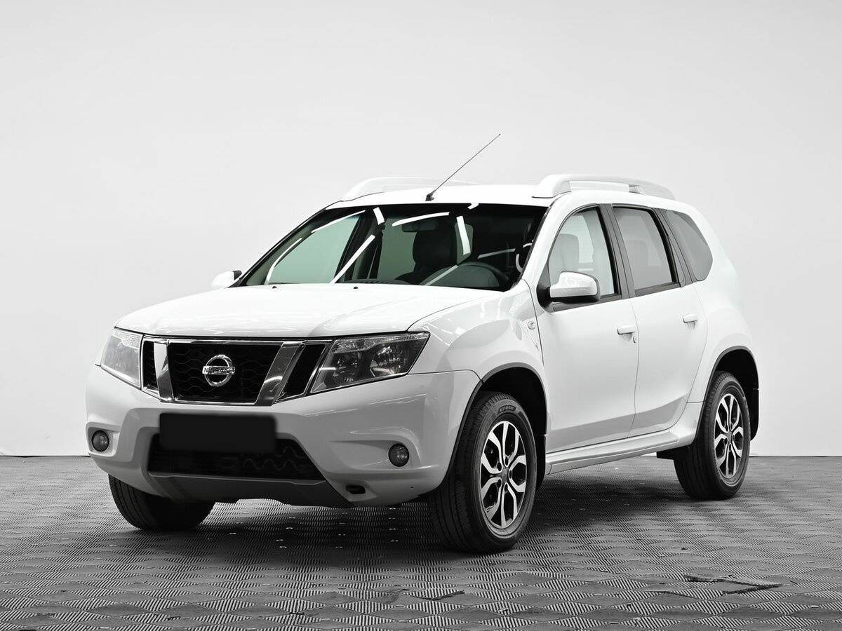 Nissan Terrano б/у, 2017, Автоматическая. Посмотреть фото
