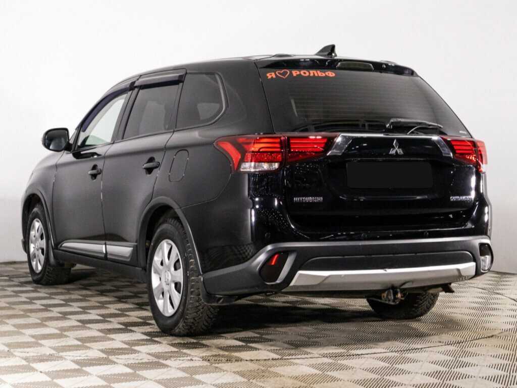 Mitsubishi Outlander б/у, 2017, Вариатор. Фото: #6