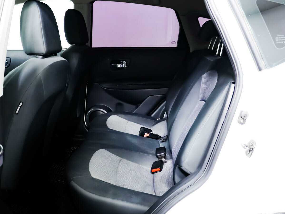 Nissan Qashqai б/у, 2012, Механическая. Фото: #11