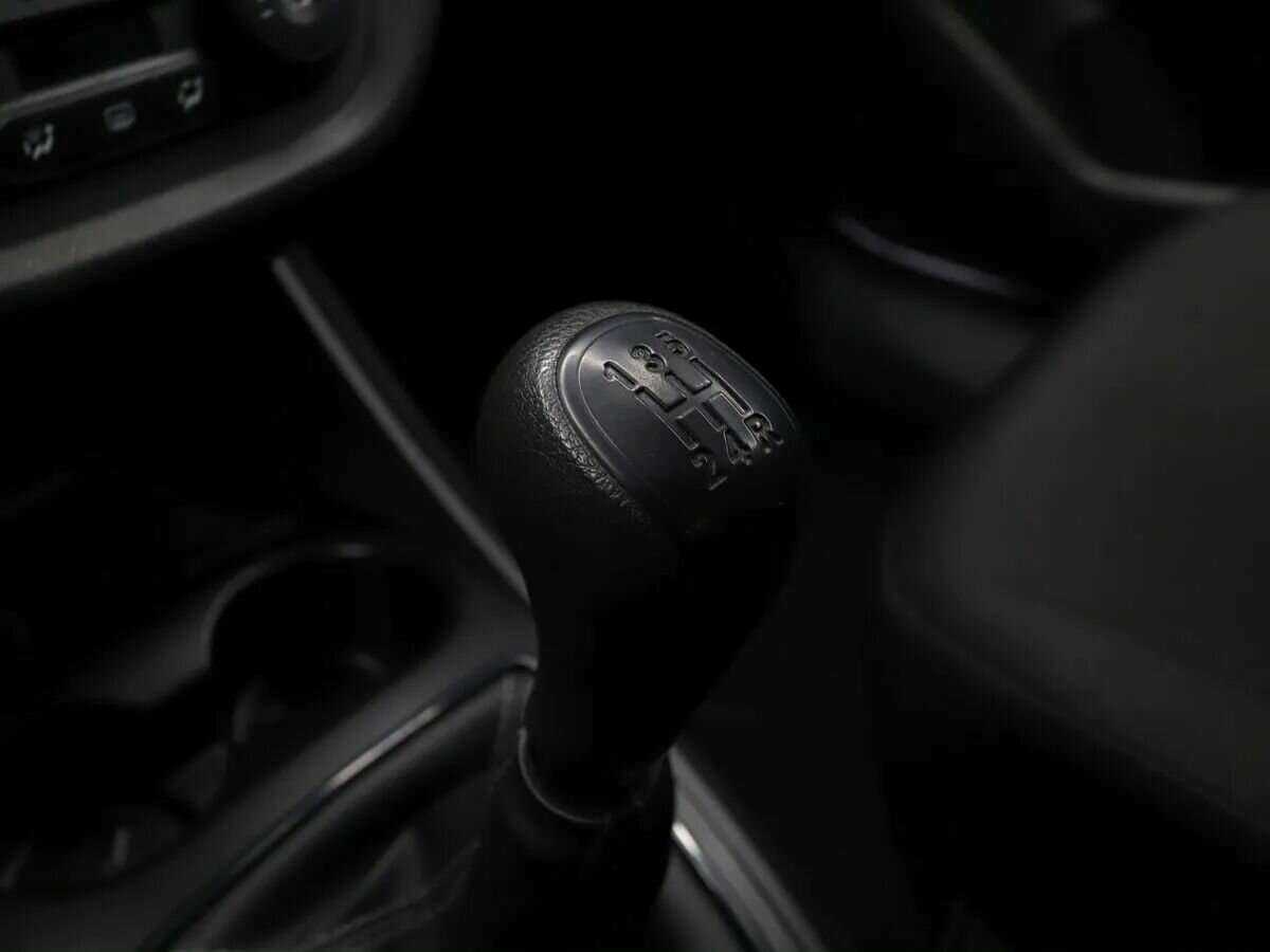 Lada (ВАЗ) Vesta б/у, 2021, Механическая. Фото: #13