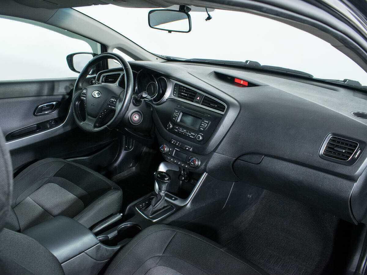 Kia Ceed б/у, 2015, Автоматическая. Фото: #7