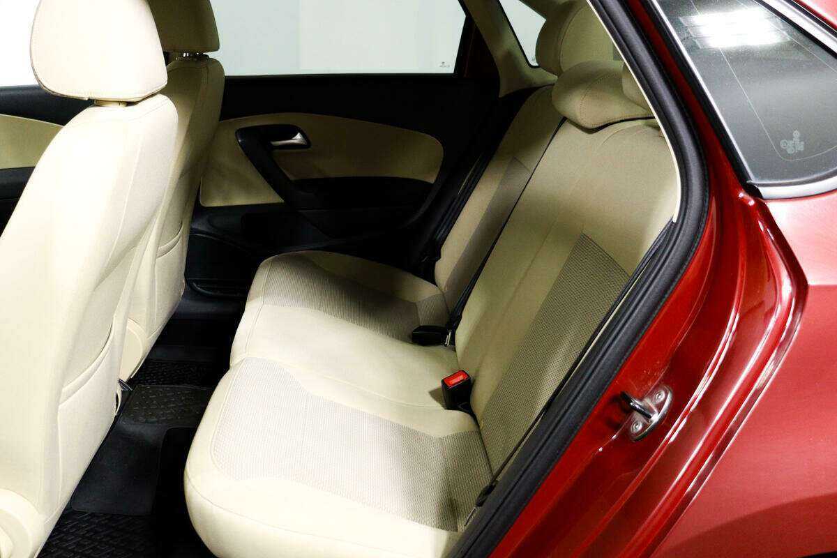 Volkswagen Polo б/у, 2018, Автоматическая. Фото: #11