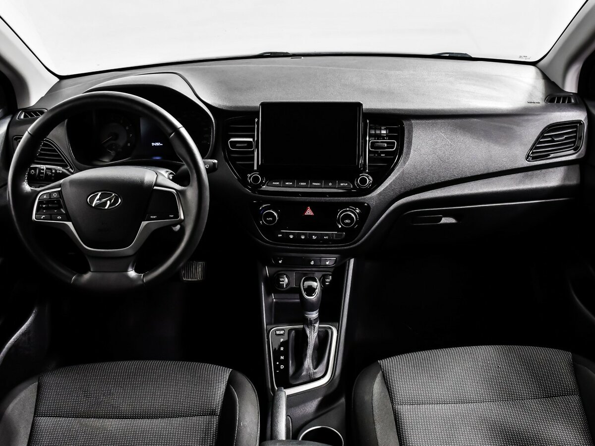 Hyundai Solaris б/у, 2020, Автоматическая. Фото: #9